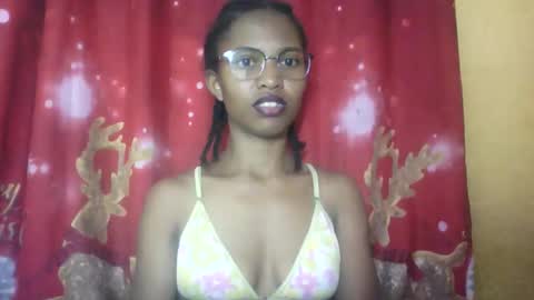 nathalie004 online show from 09-24-25, 08:17