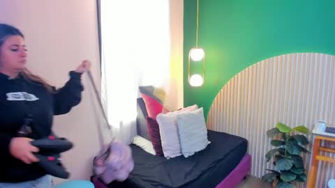 nathalie rossel online show from 04-07-26, 11:54