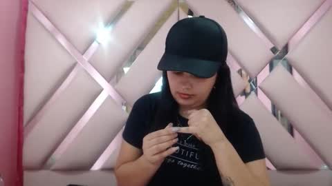 nathaly low online show from 12-20-25, 03:13