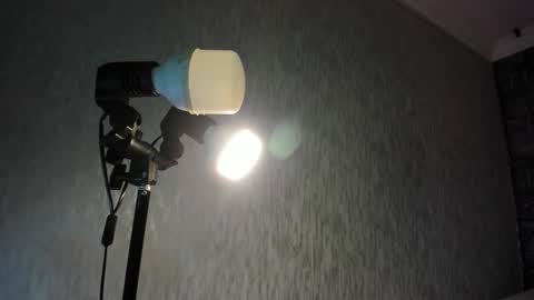        online show from 01-12-26, 08:25