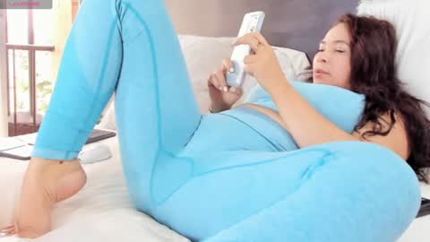 nathalyrae41 online show from 12-20-24, 05:51