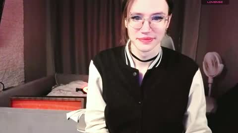 Snapshot of nathan_lucas chatting on 12-15-25, 12:26 This name is so sexy you cant pronounce it. online show from 12-15-25, 12:26