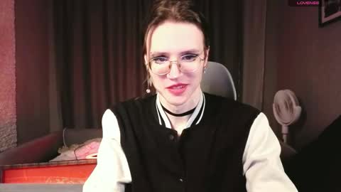 Snapshot of nathan_lucas chatting on 12-18-25, 12:27 This name is so sexy you cant pronounce it. online show from 12-18-25, 12:27