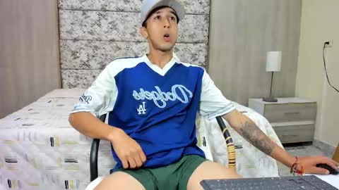 Snapshot of nathan_walkerr chatting on 02-17-26, 02:41 Nathan online show from 02-17-26, 02:41