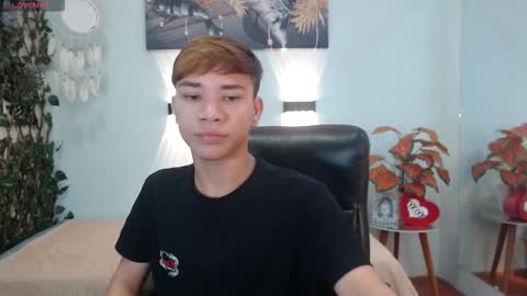 nathanclay online show from 12-16-25, 04:06