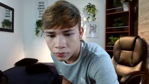 Snapshot of nathanclay chatting on 05-23-26, 04:18 nathanclay online show from 05-23-26, 04:18