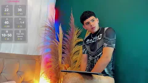 Snapshot of nathaniel_park chatting on 10-14-25, 04:57 Nathaniel Park online show from 10-14-25, 04:57