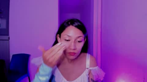 Snapshot of nathasha_bdsm_ chatting on 02-17-26, 12:23 nathasha_bdsm_ online show from 02-17-26, 12:23