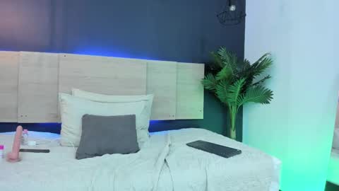 Snapshot of nathy_ross chatting on 02-24-25, 02:08 nathy_ross online show from 02-24-25, 02:08