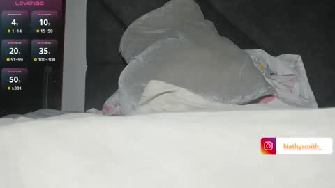 Snapshot of nathysmith chatting on 04-21-26, 02:51 Nathalie online show from 04-21-26, 02:51
