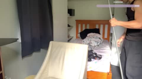 Snapshot of native_boy2 chatting on 11-25-25, 04:45 native_boy2 online show from 11-25-25, 04:45