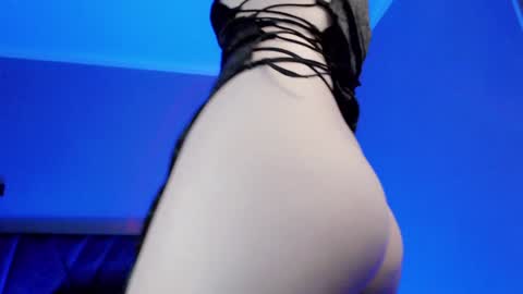 Snapshot of natsumi18 chatting on 02-03-25, 07:51 natsumi18 online show from 02-03-25, 07:51