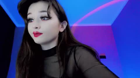 Snapshot of natsumi18 chatting on 02-09-25, 07:49 natsumi18 online show from 02-09-25, 07:49