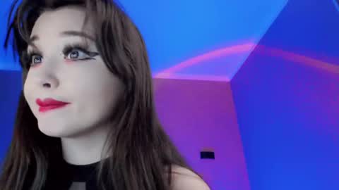 Snapshot of natsumi18 chatting on 02-12-25, 07:44 natsumi18 online show from 02-12-25, 07:44