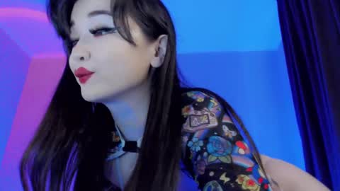 Snapshot of natsumi18 chatting on 03-05-25, 04:45 natsumi18 online show from 03-05-25, 04:45