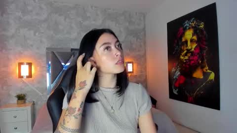 Natalia online show from 01-18-26, 02:15