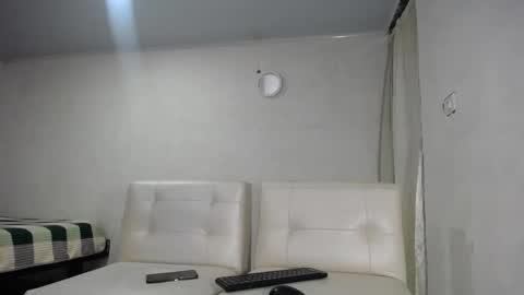 Snapshot of nattashasexy chatting on 11-12-25, 11:43 Nattashaa online show from 11-12-25, 11:43