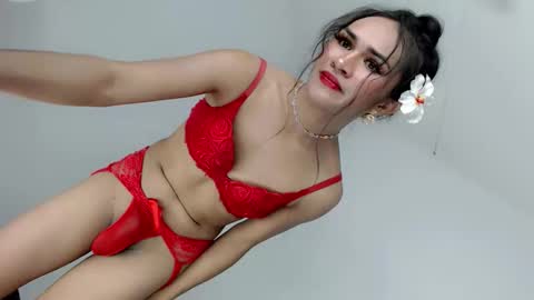 Snapshot of nattayah chatting on 02-12-26, 08:31 Nathalie smith online show from 02-12-26, 08:31