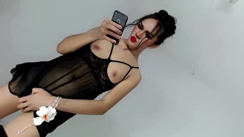 Snapshot of nattayah chatting on 02-14-26, 08:00 Nathalie smith online show from 02-14-26, 08:00