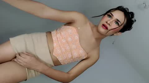 Nathalie smith online show from 06-22-26, 03:19