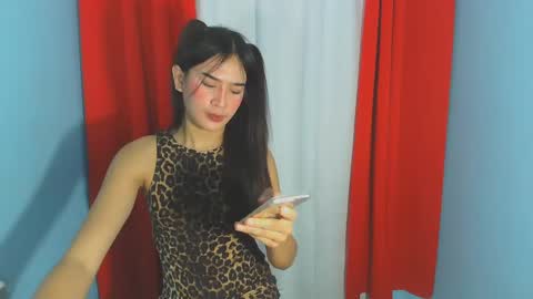 Snapshot of natty121698 chatting on 02-07-25, 07:27 Natty online show from 02-07-25, 07:27