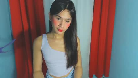 Snapshot of natty121698 chatting on 02-19-25, 07:05 Natty online show from 02-19-25, 07:05