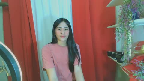 Snapshot of natty121698 chatting on 03-04-25, 01:28 Natty online show from 03-04-25, 01:28