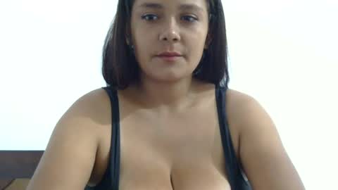 Snapshot of natty_01 chatting on 08-01-26, 01:38 natalia online show from 08-01-26, 01:38