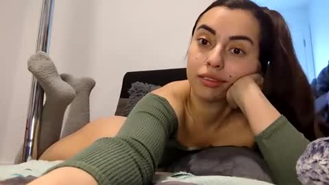 Natalia online show from 12-22-25, 07:33