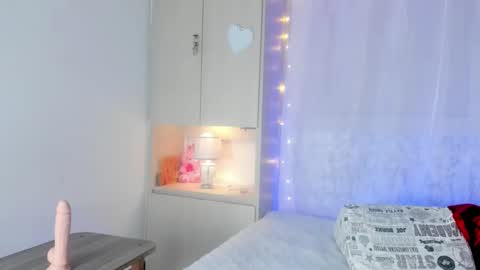 NATALIA online show from 11-27-25, 04:14