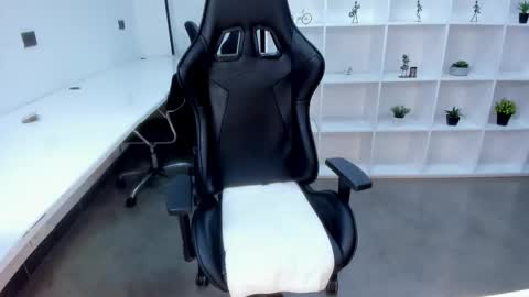 Jazmin Bigboobs online show from 02-10-26, 07:51