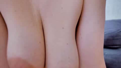 Snapshot of natural_hairy chatting on 03-12-25, 10:16 Eva online show from 03-12-25, 10:16