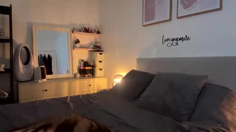 Snapshot of natural_milf69 chatting on 02-22-26, 03:32 Natural Milf69 online show from 02-22-26, 03:32