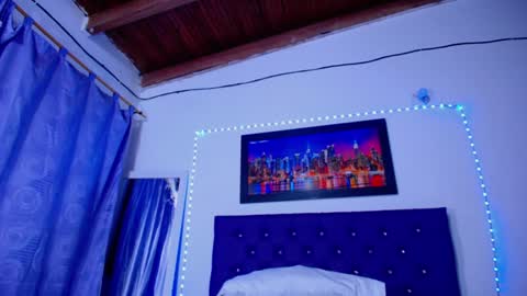  Annie  online show from 02-08-25, 06:43