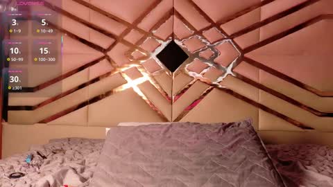 Gwen  online show from 01-11-26, 11:59