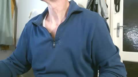 naturista25 online show from 12-20-25, 02:24