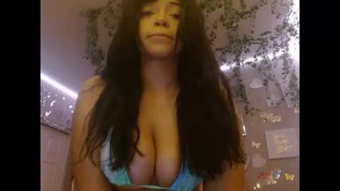 Amara rose online show from 01-17-26, 07:13