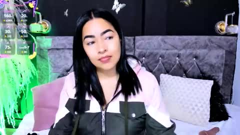 Natalia online show from 10-23-25, 11:14