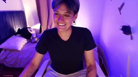 Fernanda online show from 11-17-25, 01:33