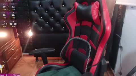 Sofia  IG Natykors08 online show from 10-24-25, 10:17