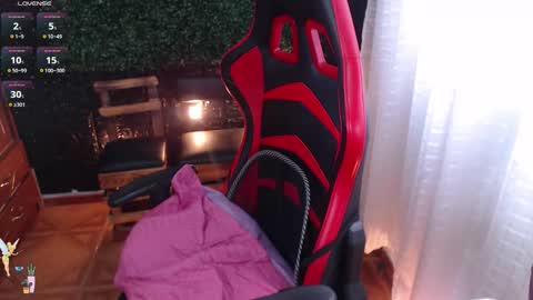 Snapshot of natykors_m_ chatting on 12-18-25, 04:57 Sofia IG Natykors08 online show from 12-18-25, 04:57