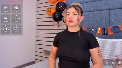 Snapshot of natyleone chatting on 10-30-25, 09:37 Naty online show from 10-30-25, 09:37