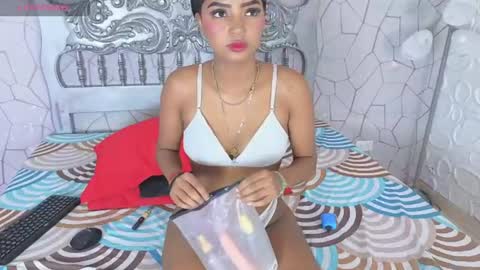 Snapshot of natyrussel chatting on 07-07-26, 11:58 natyrussel online show from 07-07-26, 11:58