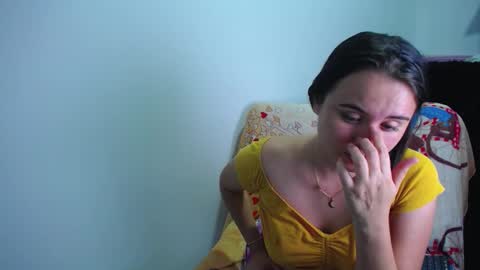 Snapshot of natyscoth chatting on 03-12-25, 02:09      online show from 03-12-25, 02:09