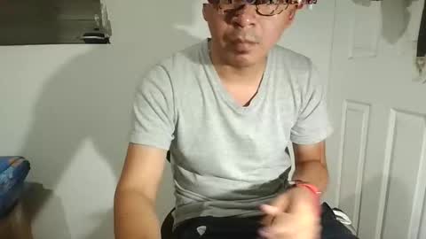 Snapshot of natzu89 chatting on 10-15-25, 04:01 Natzu89 online show from 10-15-25, 04:01