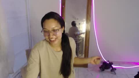 Stella Mcqueen online show from 03-16-26, 12:31