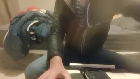 Snapshot of naughtiness90sa chatting on 06-07-26, 07:17 Nsa 35 online show from 06-07-26, 07:17