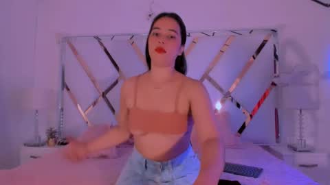 Snapshot of naughty__sara chatting on 03-06-25, 11:25 SARA online show from 03-06-25, 11:25