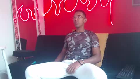 Snapshot of naughty_ares chatting on 09-21-25, 02:08 naughty_ares online show from 09-21-25, 02:08