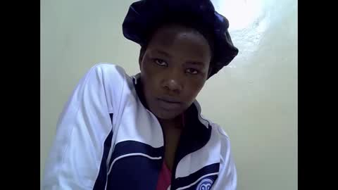 candy online show from 11-02-25, 12:40